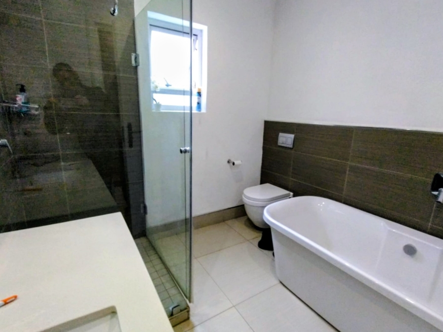 3 Bedroom Property for Sale in The Islands Estates North West